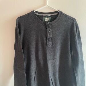 Roots long sleeve pullover sweater